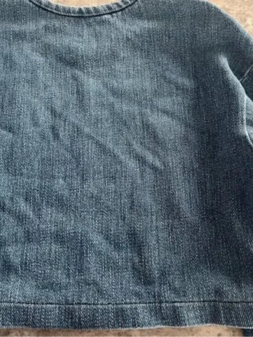 Designer Fall-Winter 2018 Ready-To-Wear Collection Distressed Denim Top Sweater - Picture 12 of 16